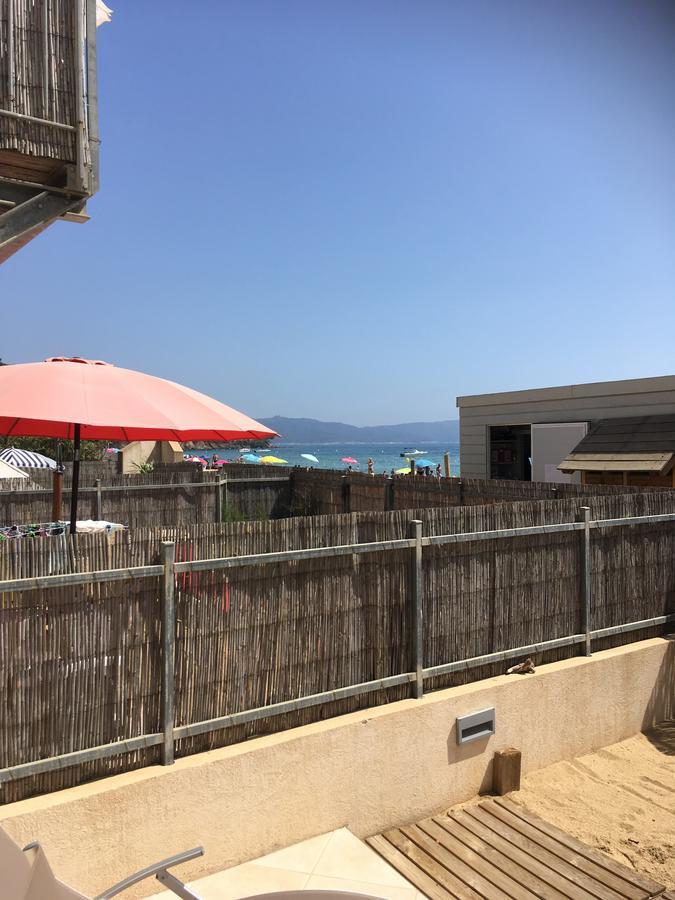 Appartement Face A La Mer La Croix-Valmer Exterior photo