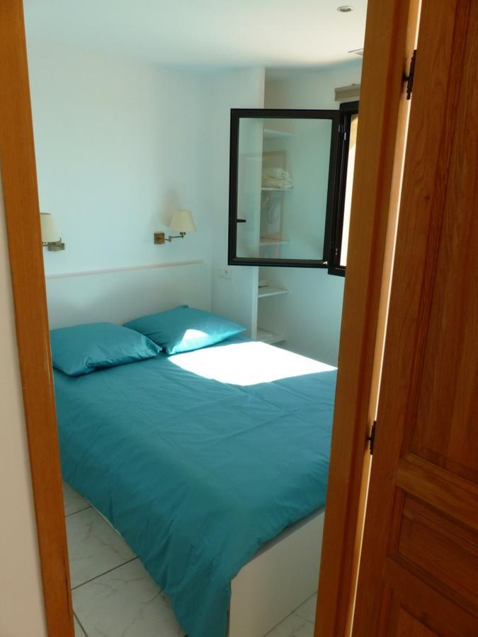 Appartement Face A La Mer La Croix-Valmer Exterior photo