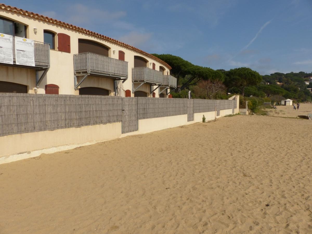 Appartement Face A La Mer La Croix-Valmer Exterior photo